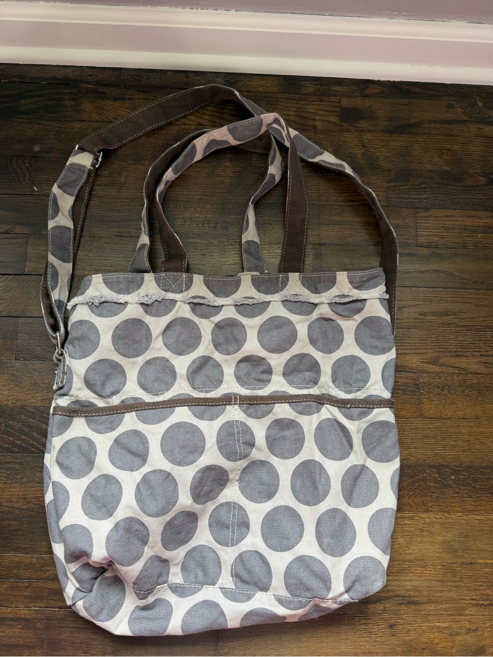 Thirty-One Retro Metro Bag. Gray Polka Dot Canvas Everyday Shoulder Tote Bag